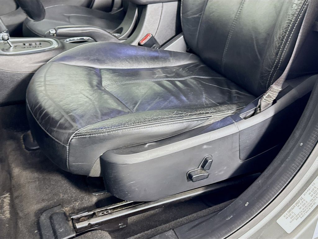 Used Car 2013 Chrysler 200  Limited For Sale Under $10,000 In Austin, Texas