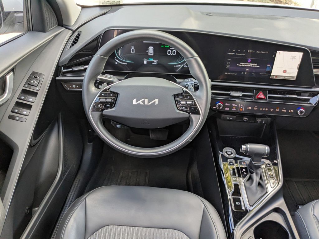 2025 Kia Niro EX
