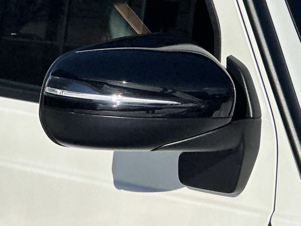 Thumbnail: 2021 Mercedes-Benz G-Class - 6