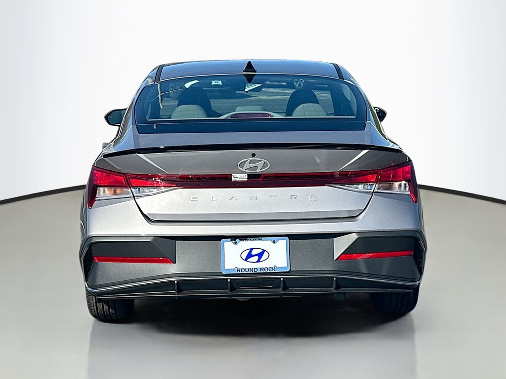 2025 Hyundai Elantra SEL 6