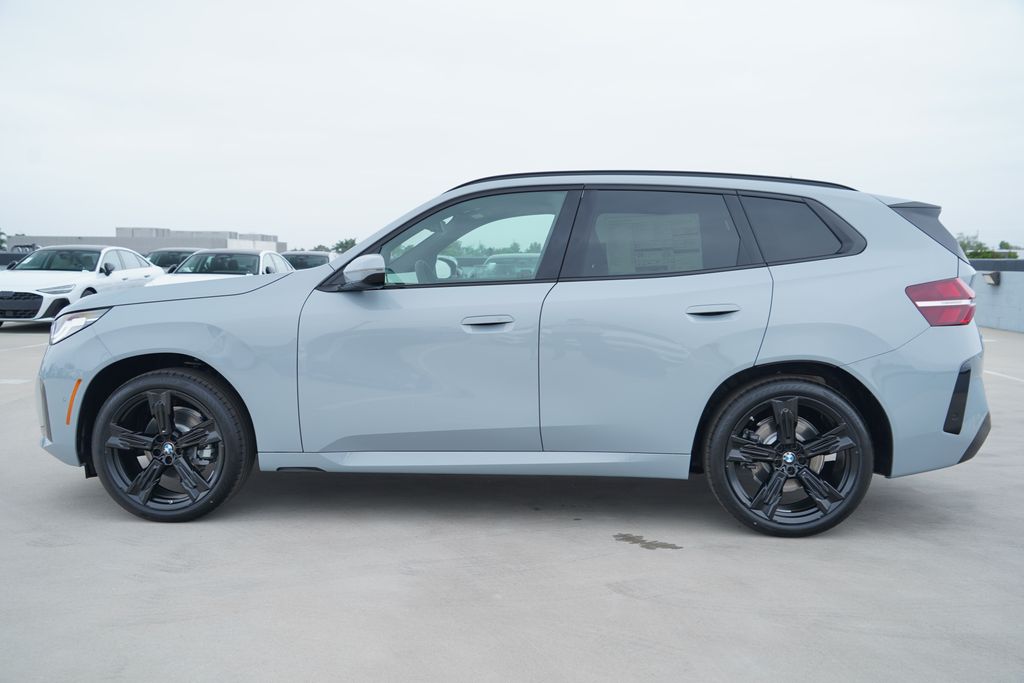 Thumbnail: 2026 BMW X3 - 4