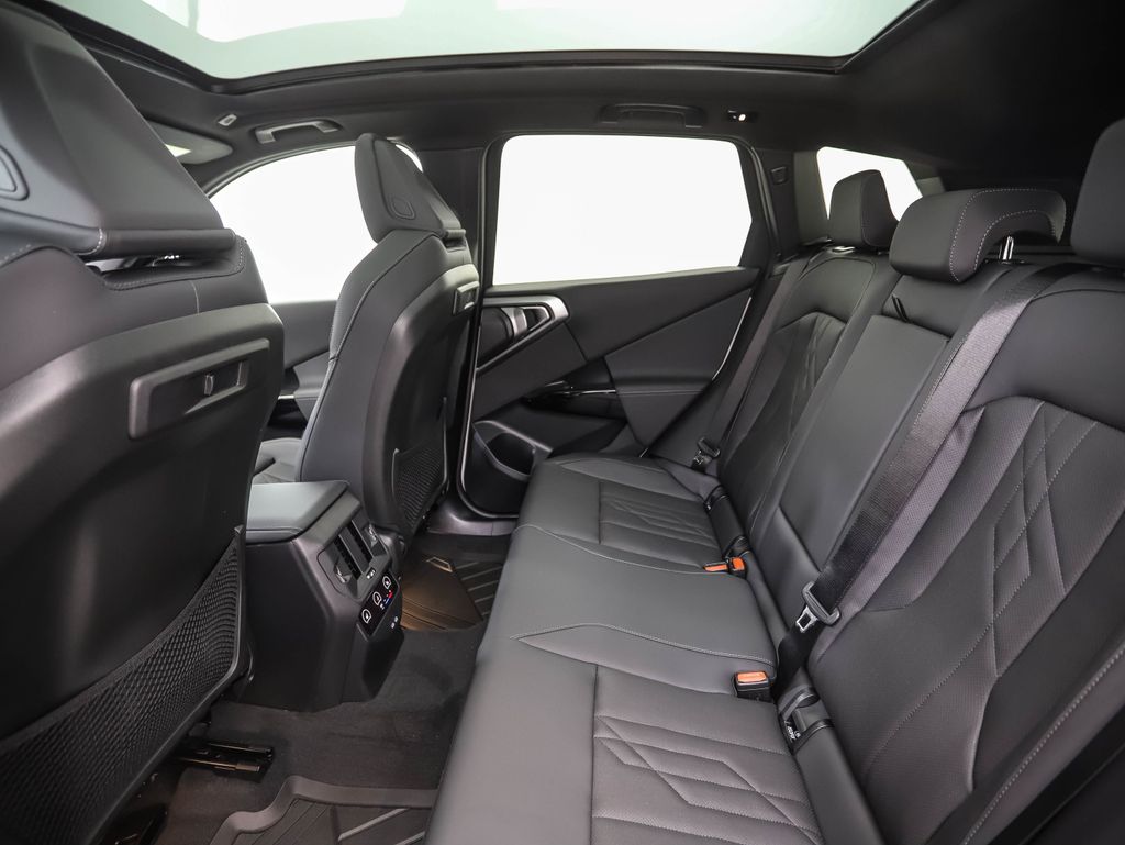 Thumbnail: 2026 BMW X3 - 22