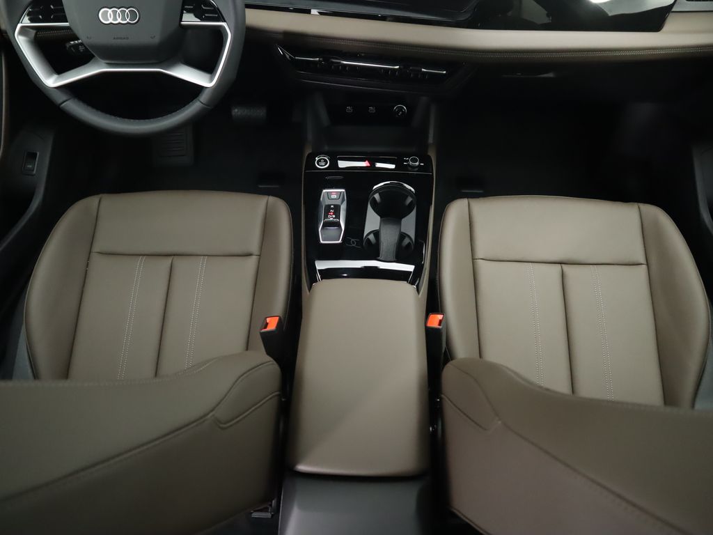2025 Audi Q6 e-tron Premium 18