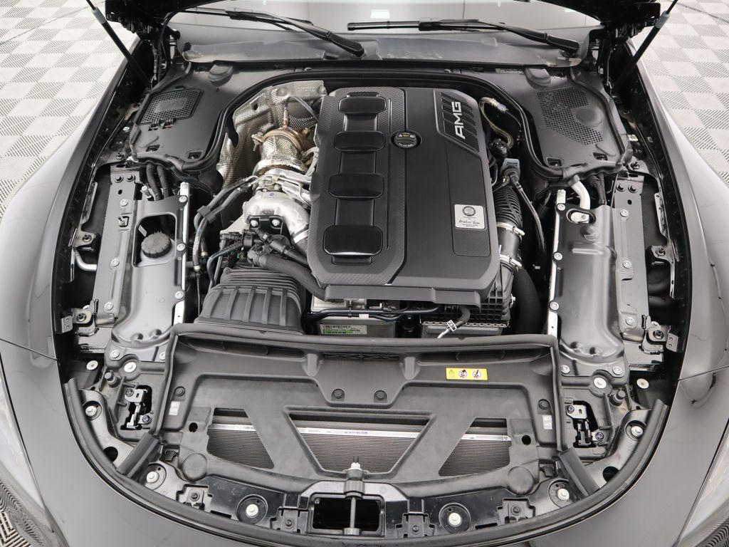 Thumbnail: 2025 Mercedes-Benz AMG GT - 29