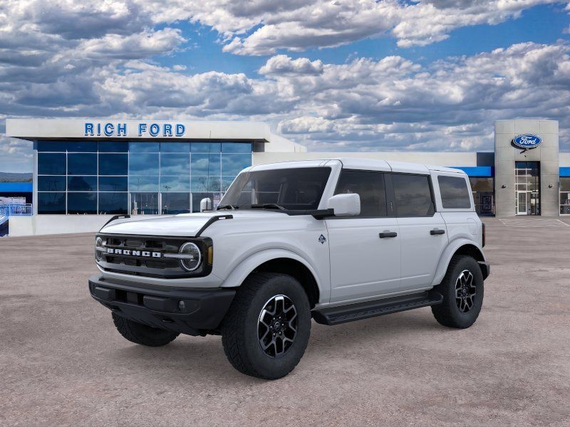 Oxford White 2026 Ford Bronco SUV / Crossover Four-Wheel Drive Automatic