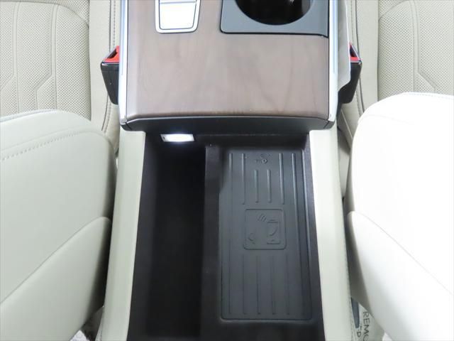 Thumbnail: 2025 Audi A6 - 23