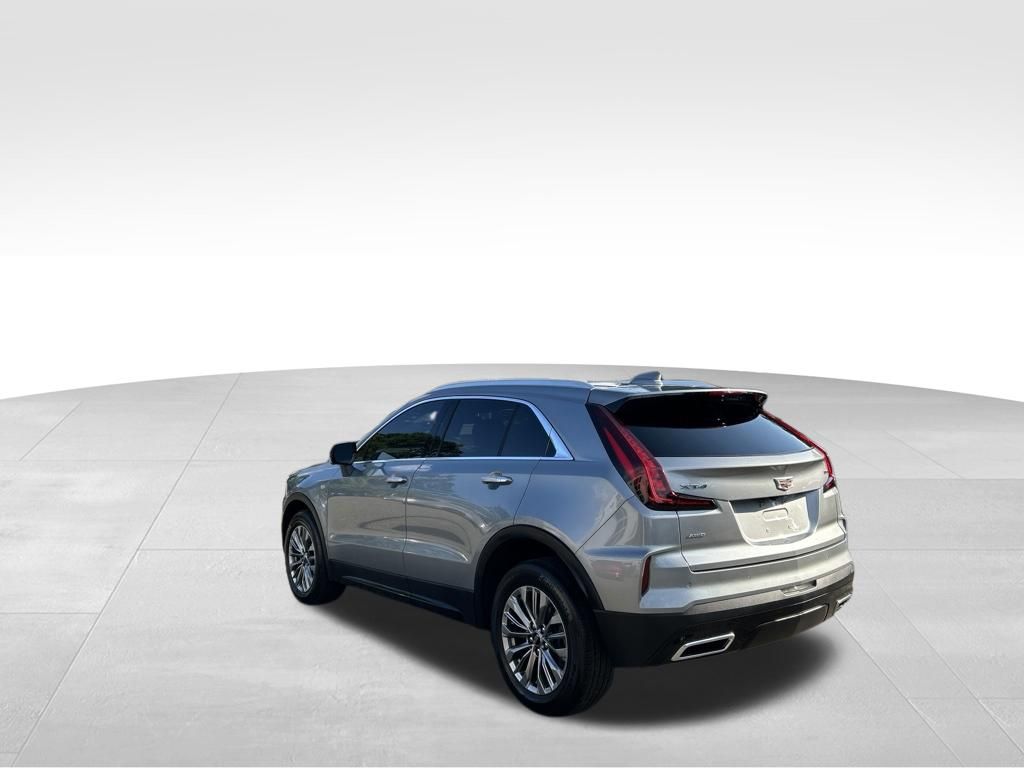 Used 2025 Silver Cadillac Premium Luxury image 3