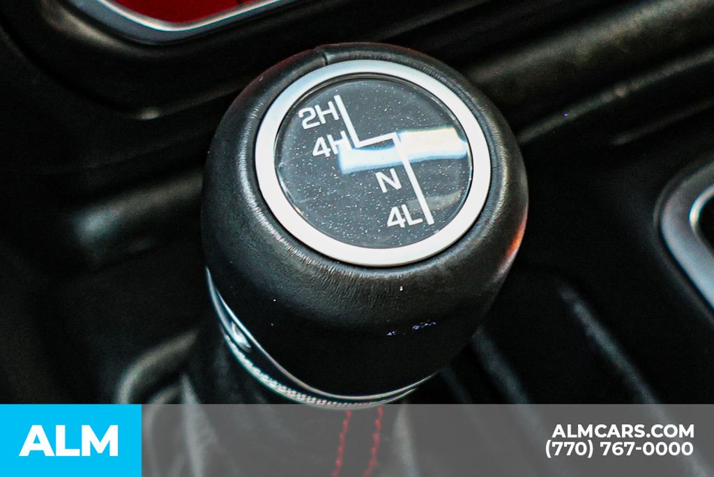 Used 2021 Blue Jeep Rubicon image 39