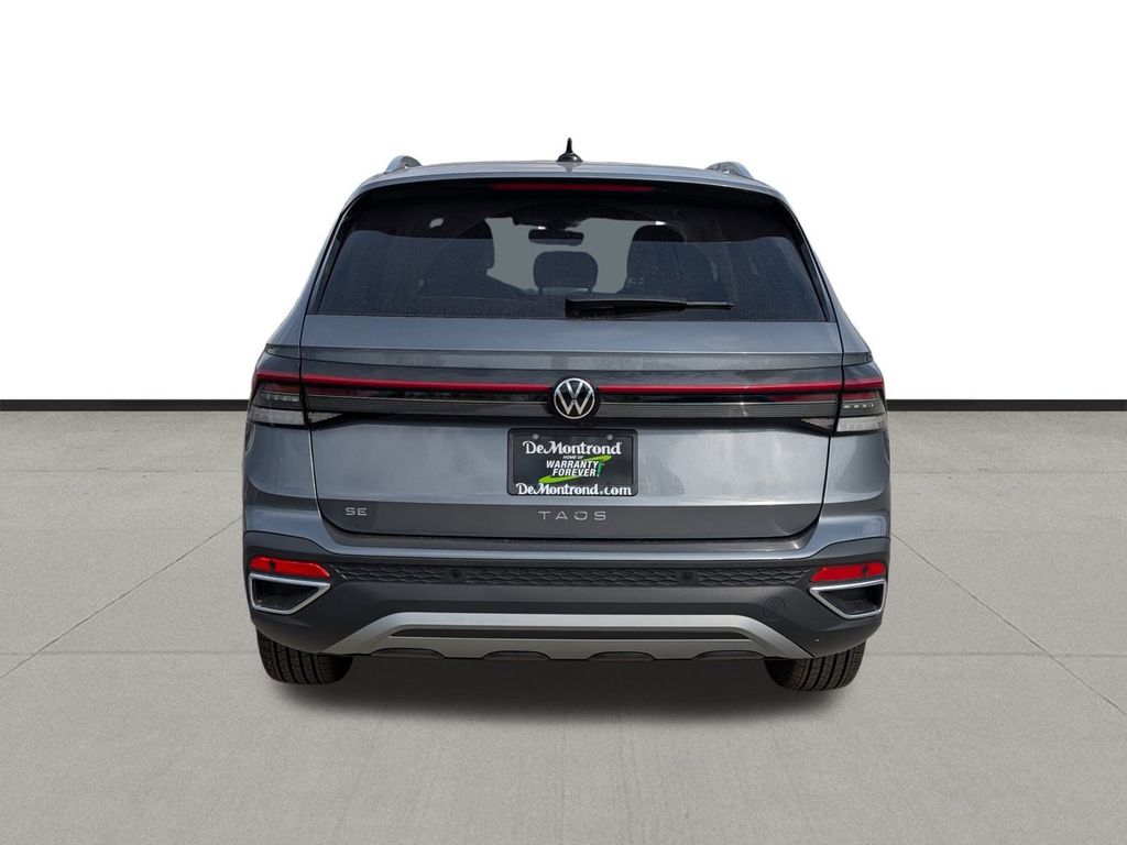 2026 Volkswagen Taos 1.5T SE Gray at Big Star Chrysler Jeep Dodge Ram 