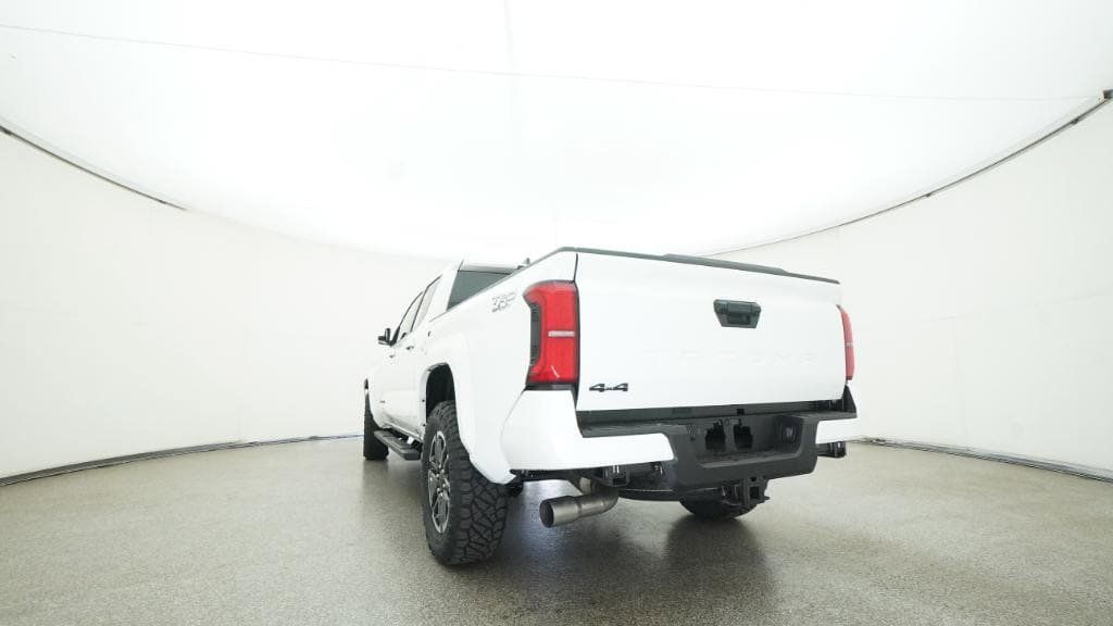 2025 Toyota Tacoma TRD Sport 31