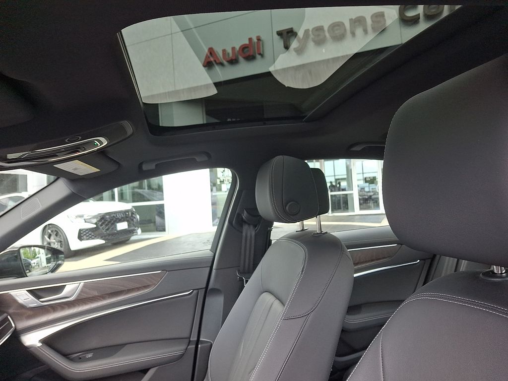 Thumbnail: 2023 Audi A6 - 14