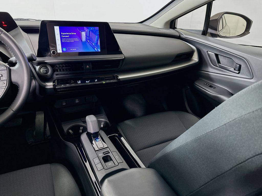 Thumbnail: 2024 Toyota Prius - 23