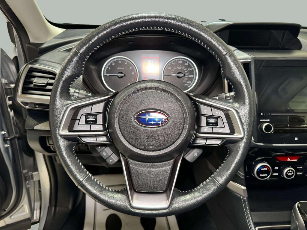 Used 2020 Ice Silver Metallic Subaru Limited image 22