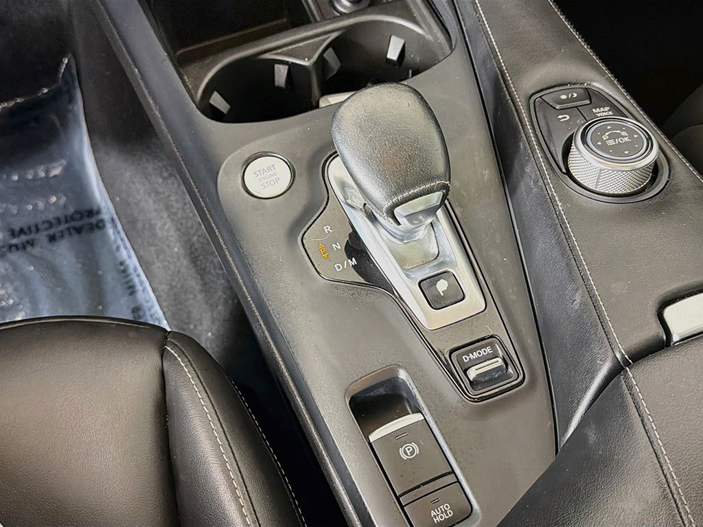 Used 2020 Blue INFINITI LUXE image 38