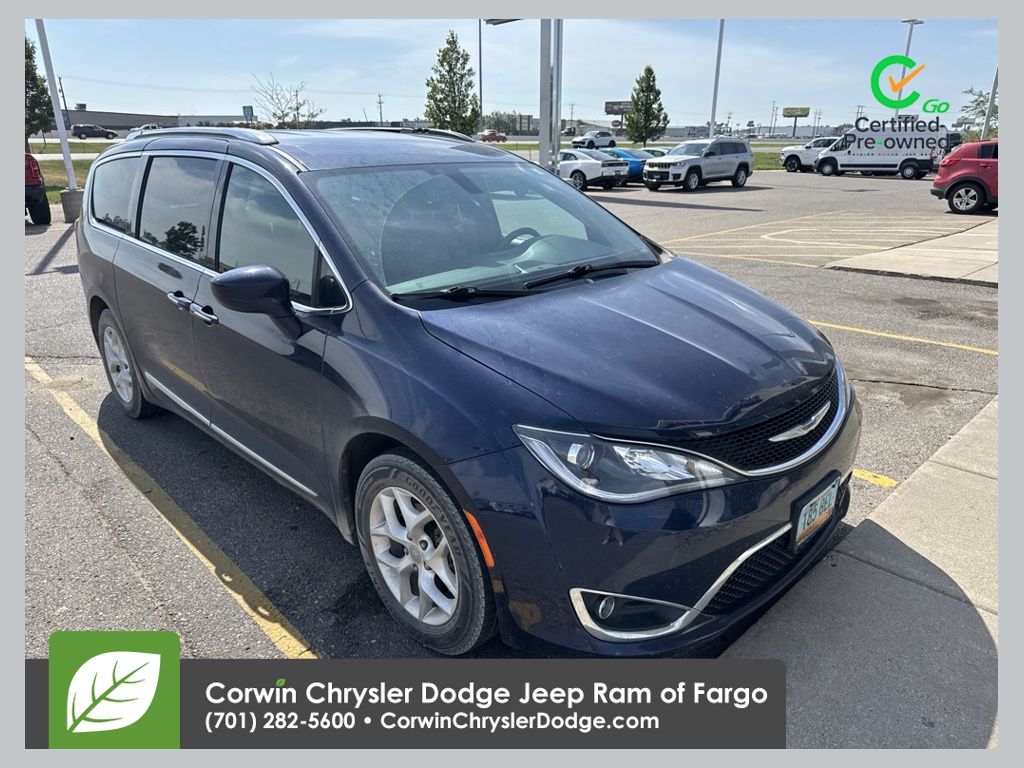 Jazz Blue Pearlcoat 2020 Chrysler Pacifica Minivan Front-Wheel Drive 9-Speed Automatic