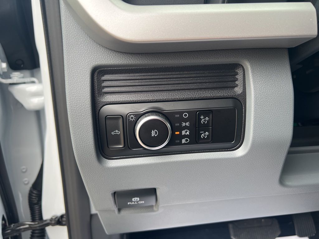 2025 Ford F-350SD