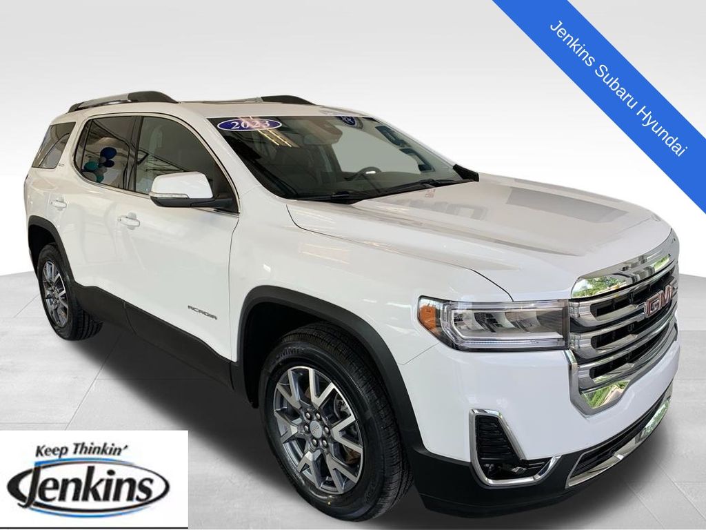  2023 GMC Acadia SLT AWD   