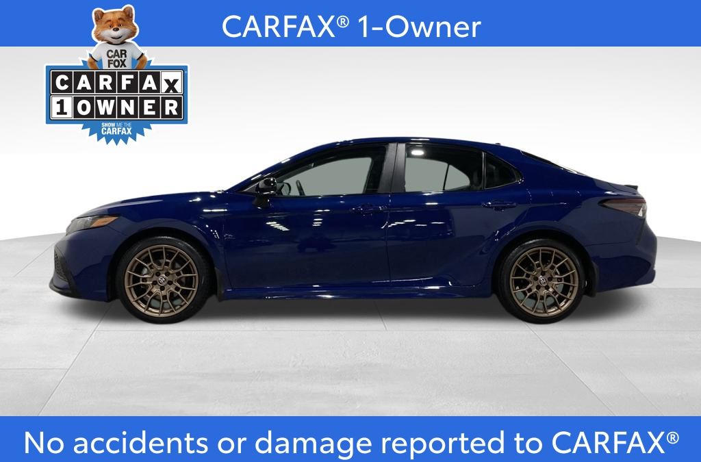 2024 Toyota Camry SE photo 2