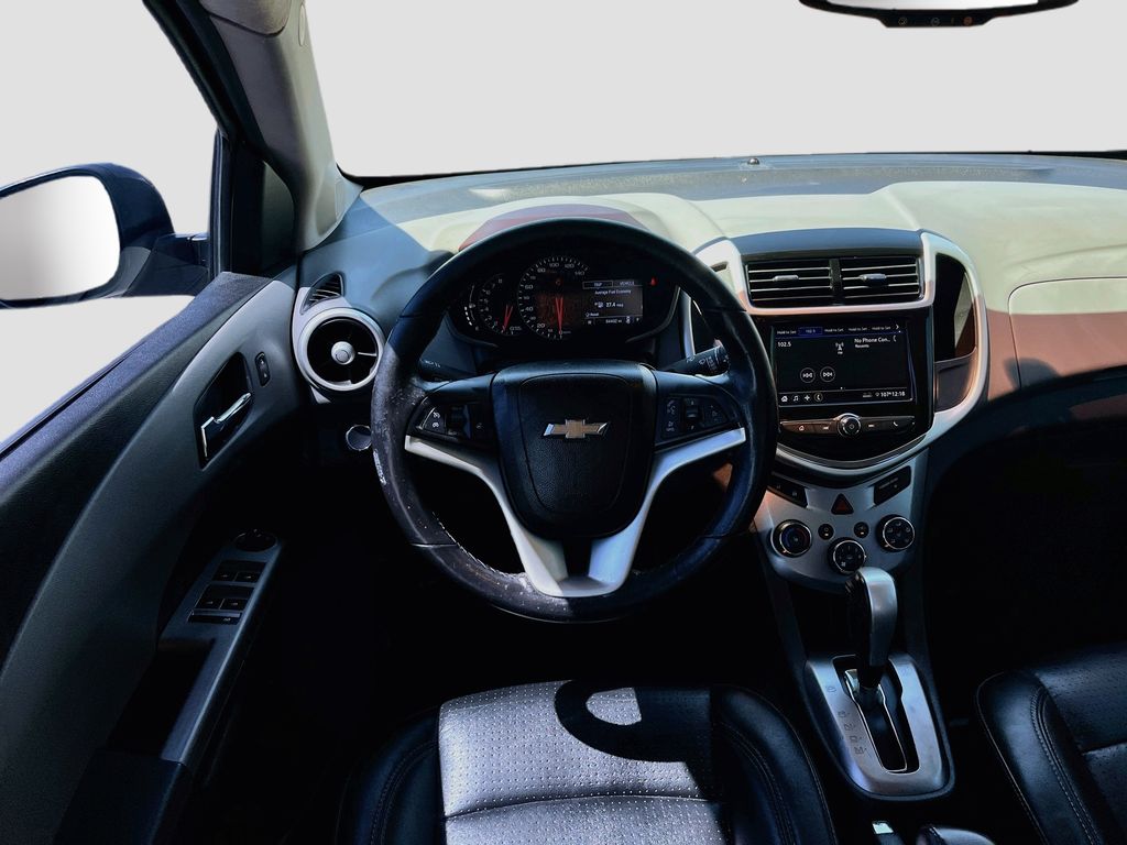 Used 2020 Gray Chevrolet Premier image 20