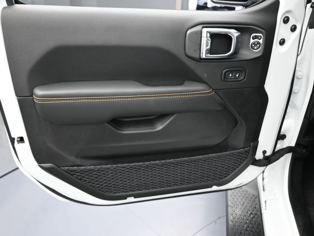 New 2025 Bright White Clearcoat Jeep Sahara image 12