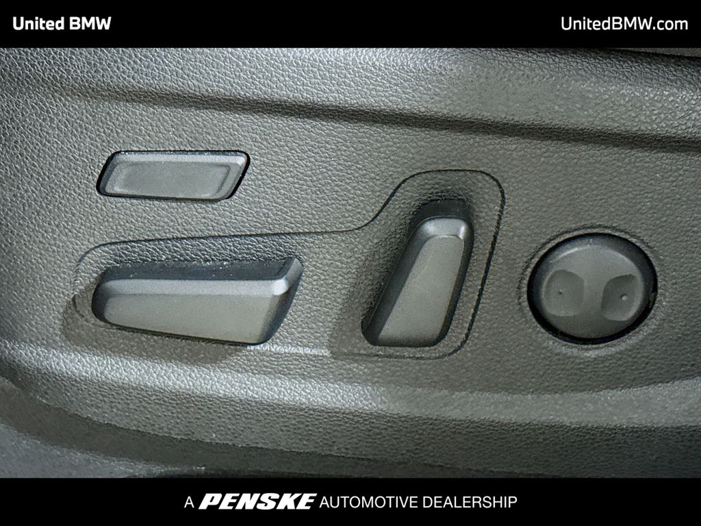 Thumbnail: 2022 Kia Telluride - 4