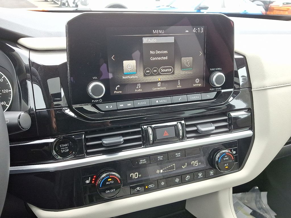 Thumbnail: 2025 Nissan Pathfinder - 9