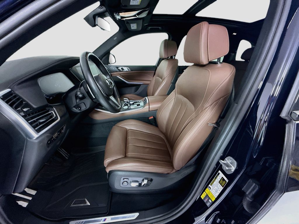 Thumbnail: 2021 BMW X5 - 19