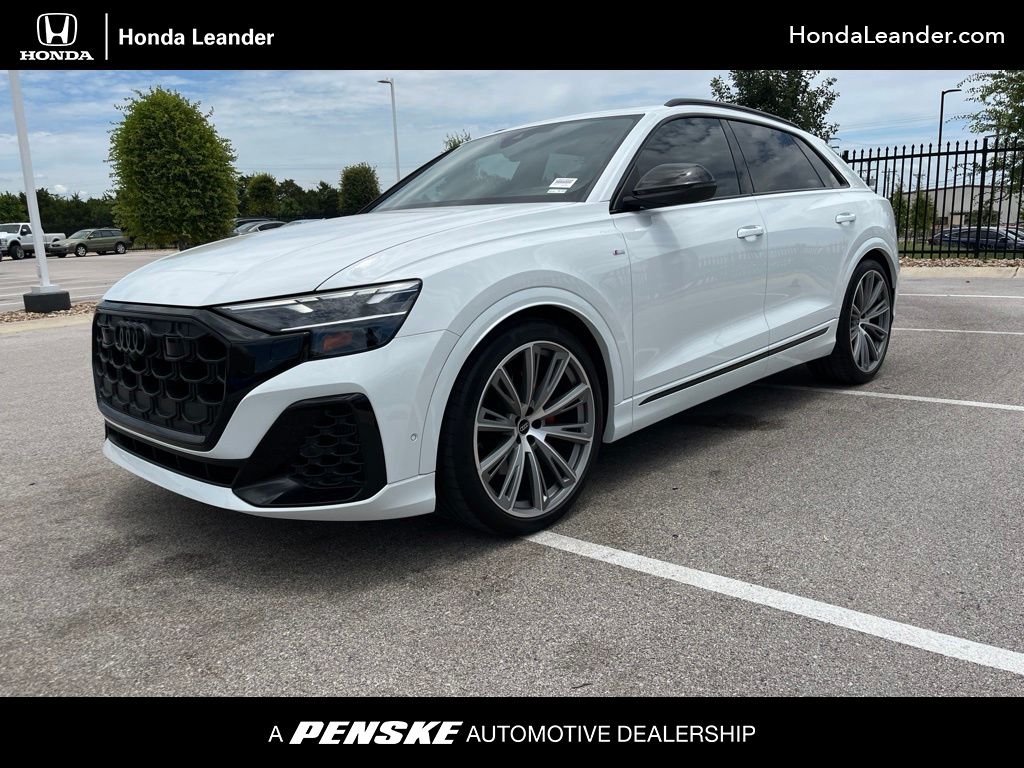 Thumbnail: 2026 Audi Q8 - 1