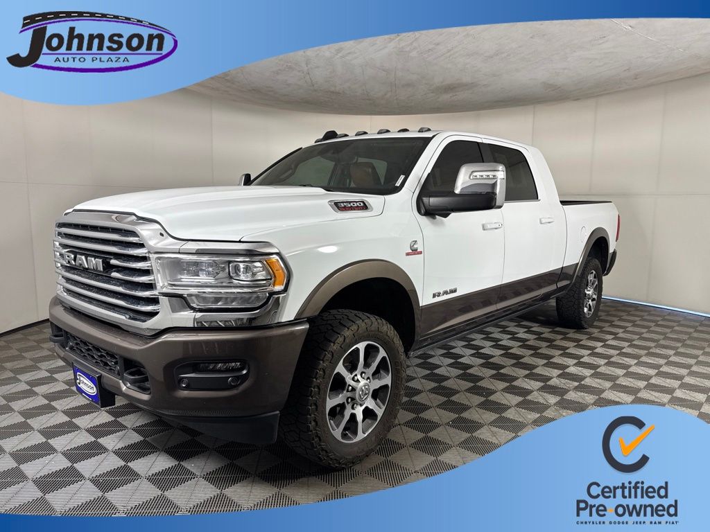 Bright White Clearcoat 2024 RAM 3500 Pickup Truck Four-Wheel Drive 6-Speed Automatic