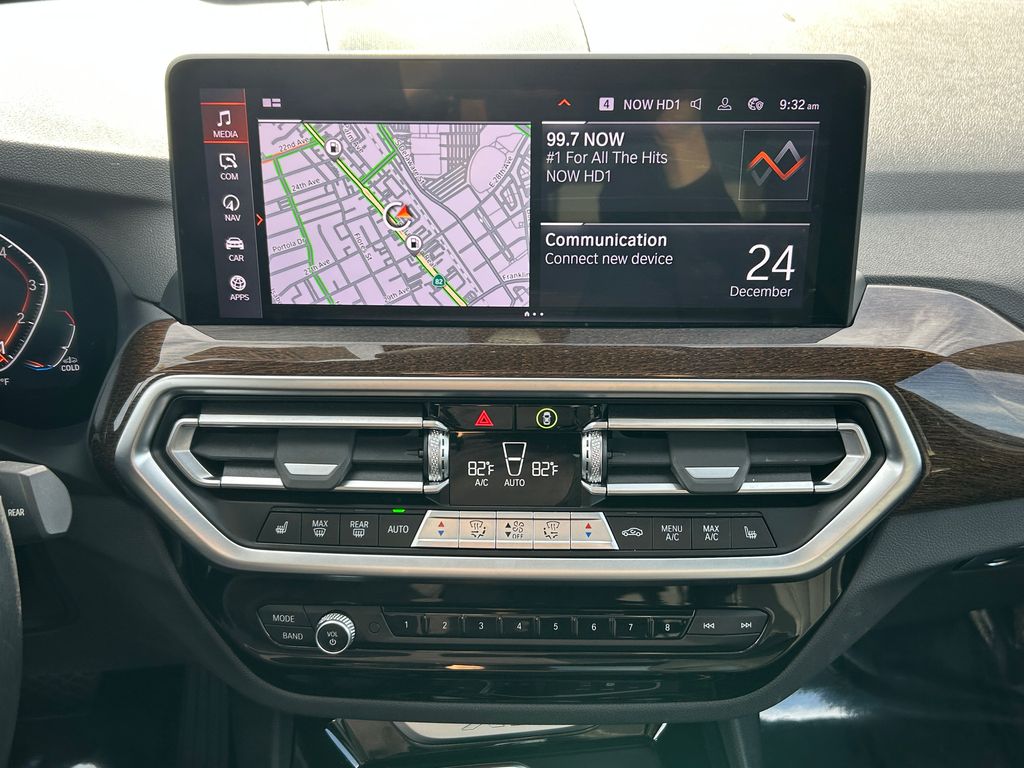 Thumbnail: 2022 BMW X3 - 23