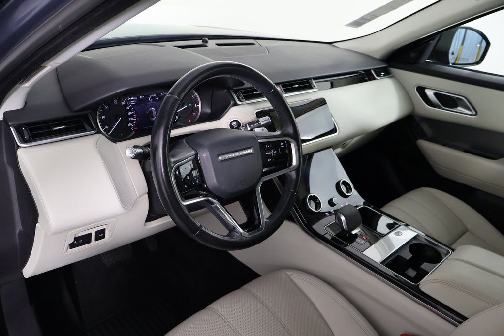 Thumbnail: 2021 Land Rover Range Rover Velar - 7