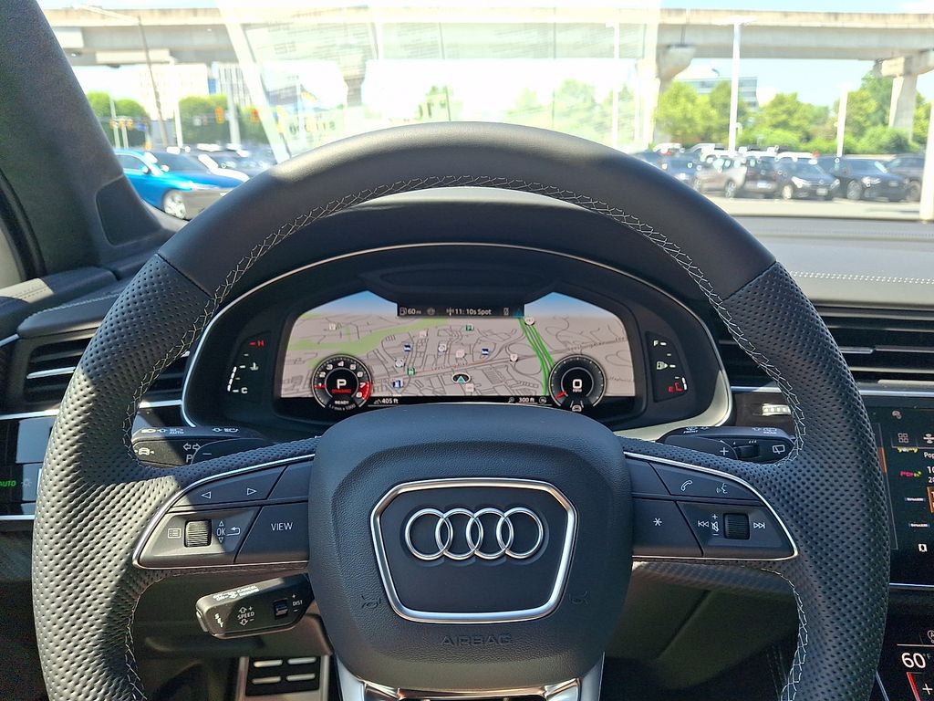 Thumbnail: 2026 Audi SQ7 - 17