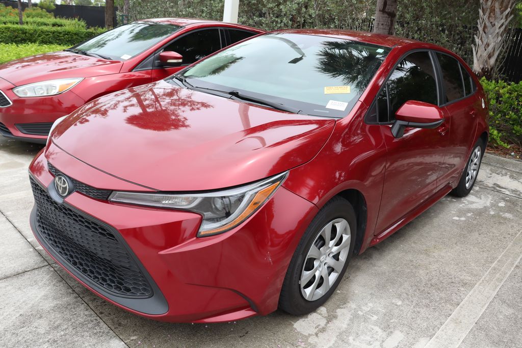 2022 Toyota Corolla LE 2