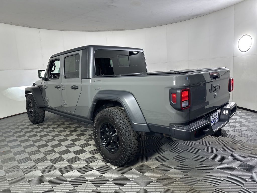 Used 2020 Gray Jeep Sport image 19