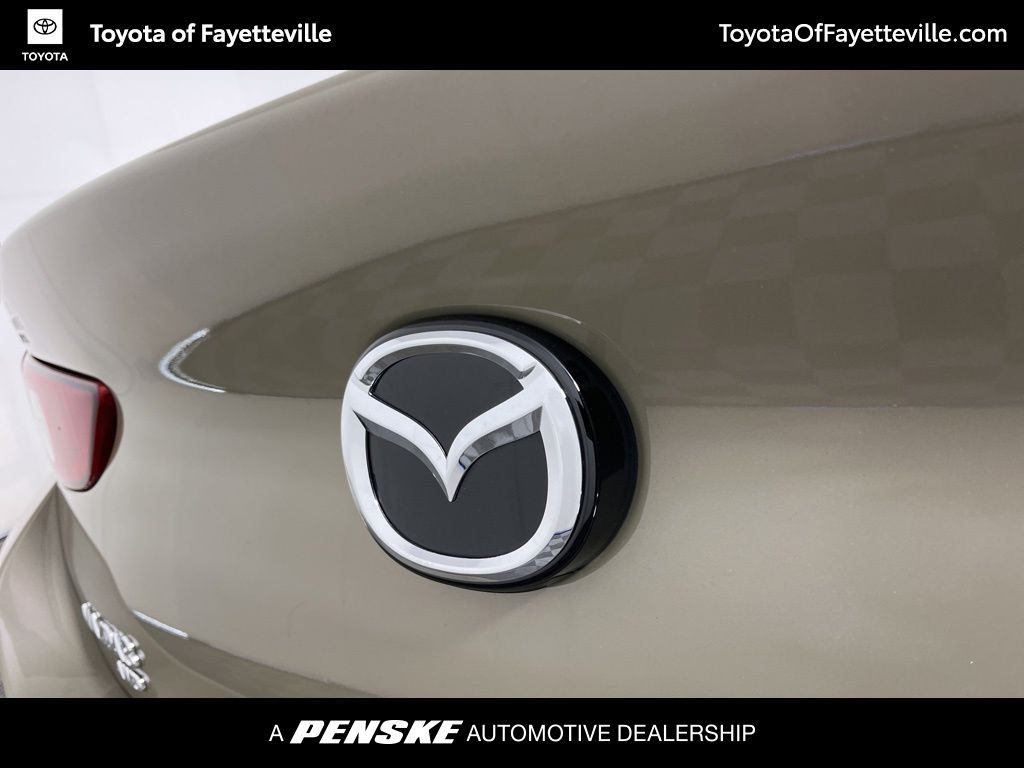 Thumbnail: 2025 Mazda Mazda3 - 10