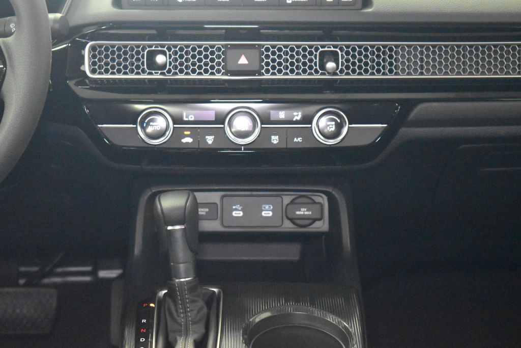 2025 Honda Civic LX 12