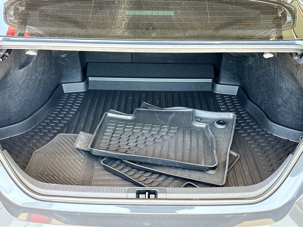 Thumbnail: 2026 Toyota Camry - 27