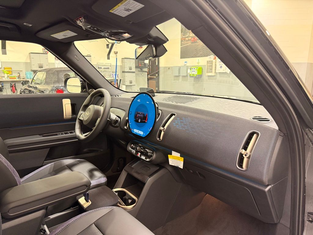 Thumbnail: 2026 MINI Cooper Countryman - 28