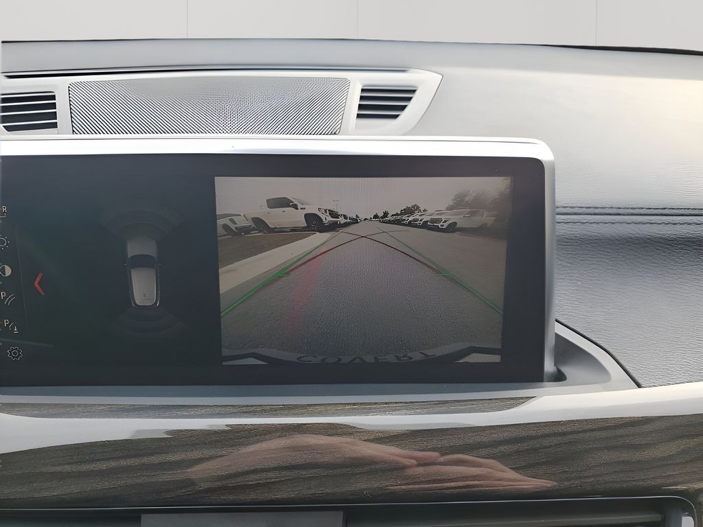 Used 2021 Silver BMW sDrive28i image 42