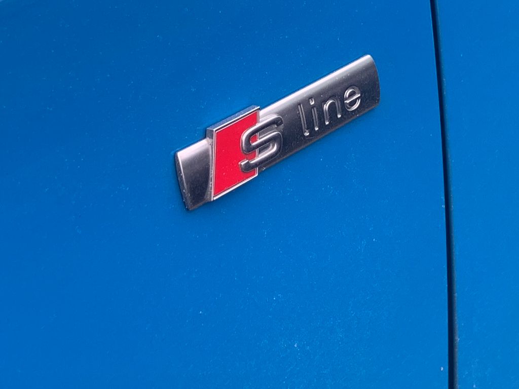 Thumbnail: 2020 Audi Q3 - 4