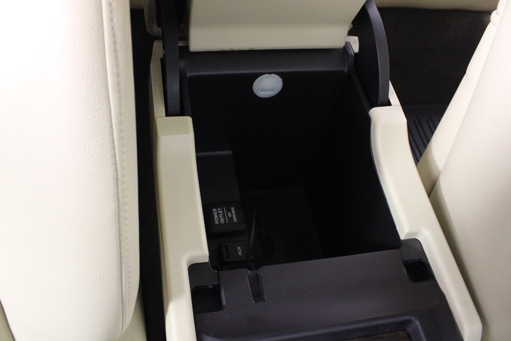 Used 2013 Acura TL for sale in 