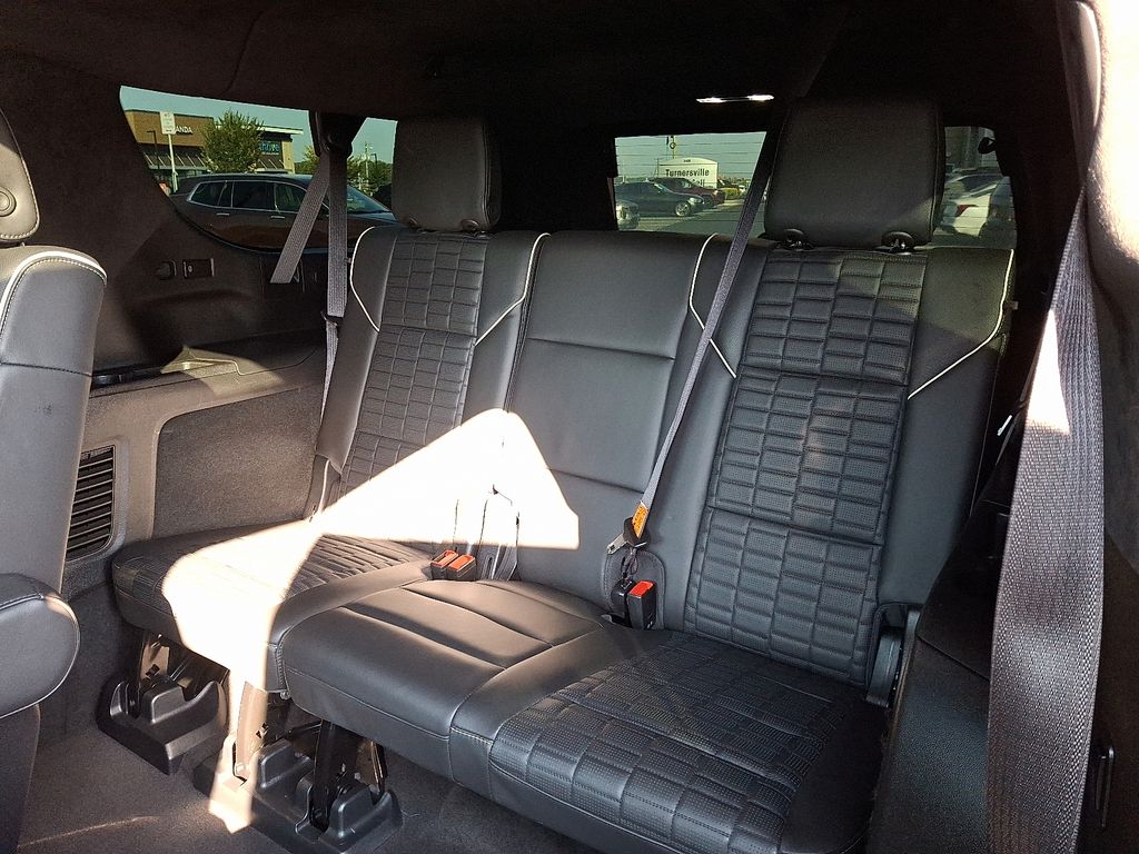 Thumbnail: 2022 Cadillac Escalade - 11