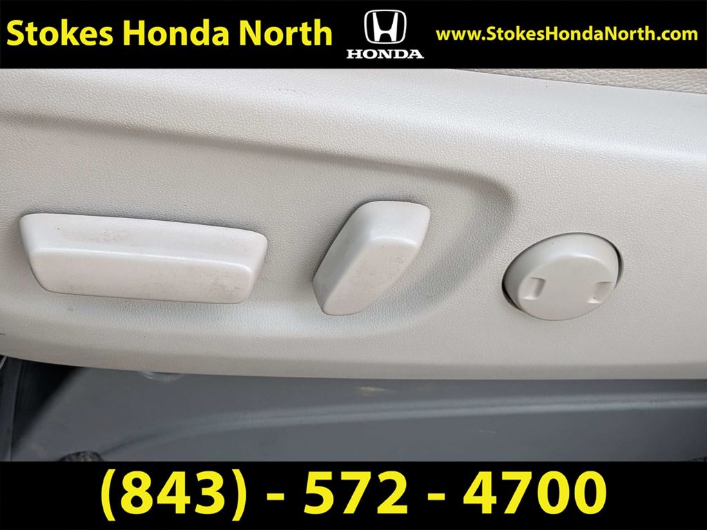 Used 2013 Toyota Sienna Van