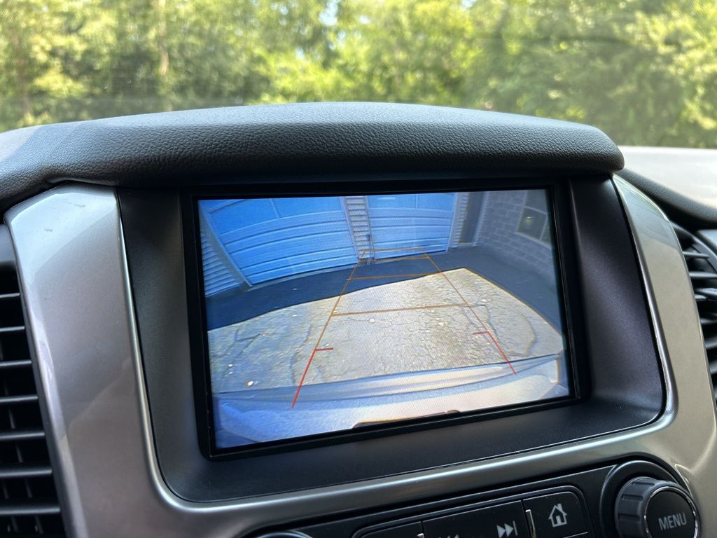Thumbnail: 2020 Chevrolet Suburban - 16