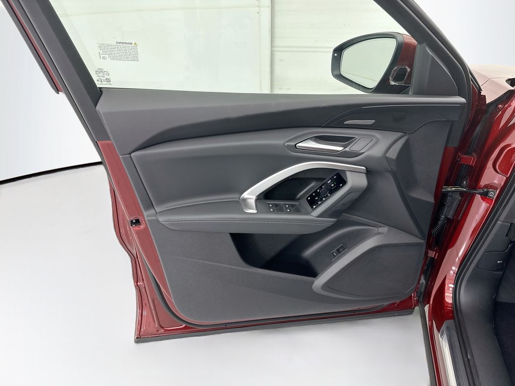 Thumbnail: 2026 Audi Q5 - 23