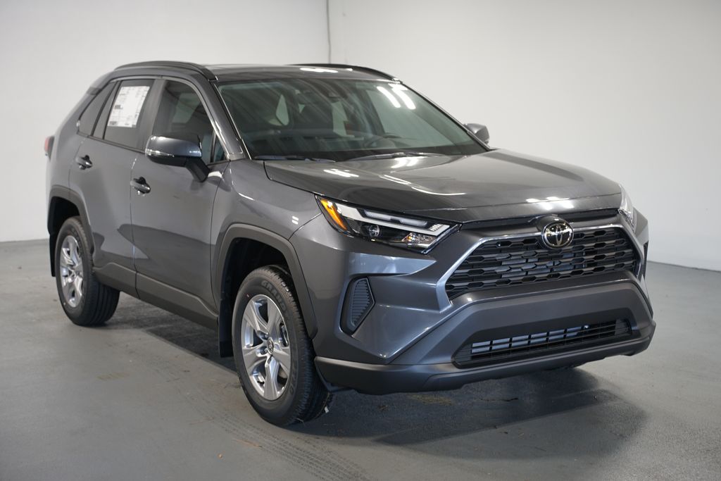 Thumbnail: 2025 Toyota RAV4 - 3