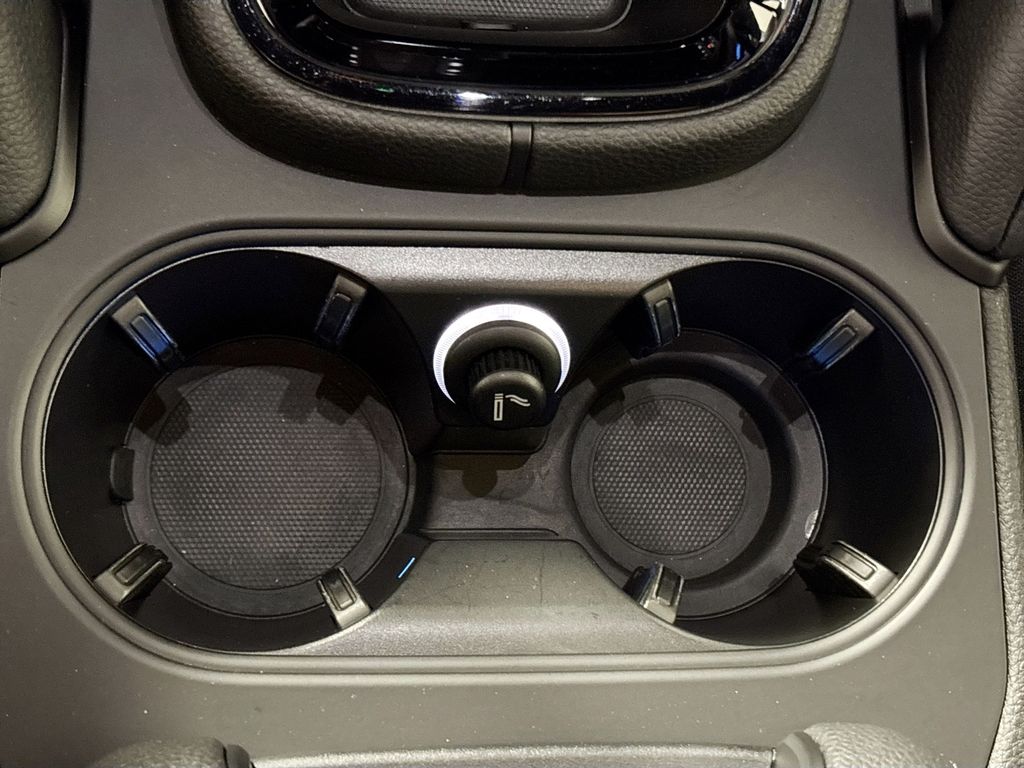 2024 Porsche Cayenne Coupe Base