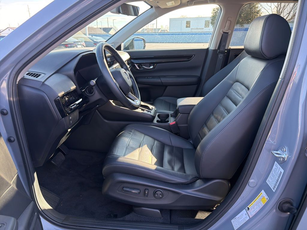 Thumbnail: 2023 Honda CR-V - 18