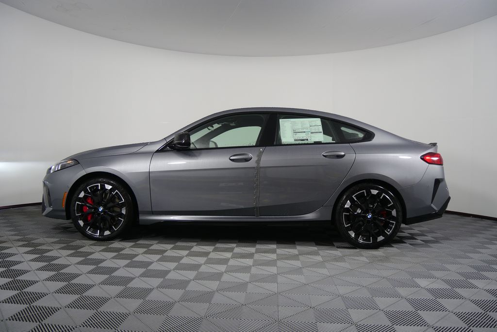 2025 BMW 2 Series M235i xDrive 6