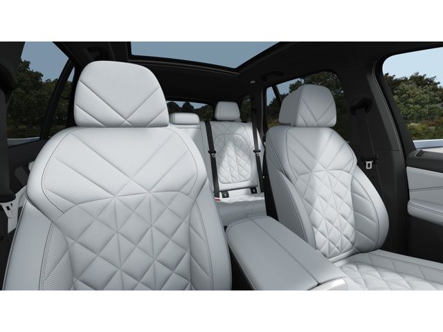 Thumbnail: 2026 BMW X5 - 11